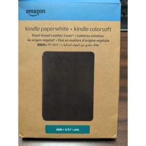Amazon - Kindle Plant-Based Leather Case  - Jade - OPEN BOX